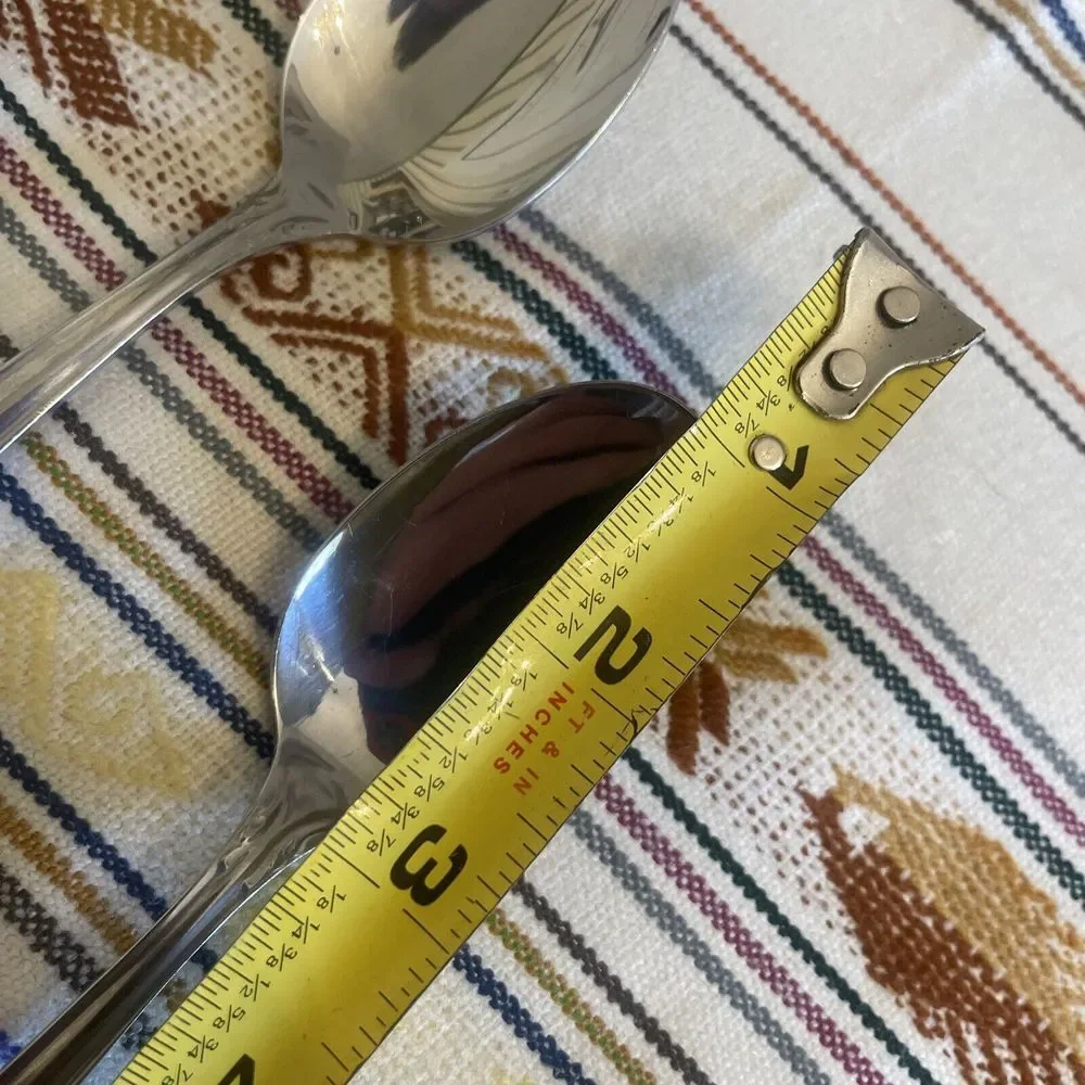 Vintage William Rogers‎ Stainless Steel Royal Manor Pattern Spoon Set (2)